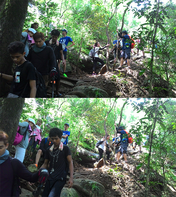 Letting the people going down pass