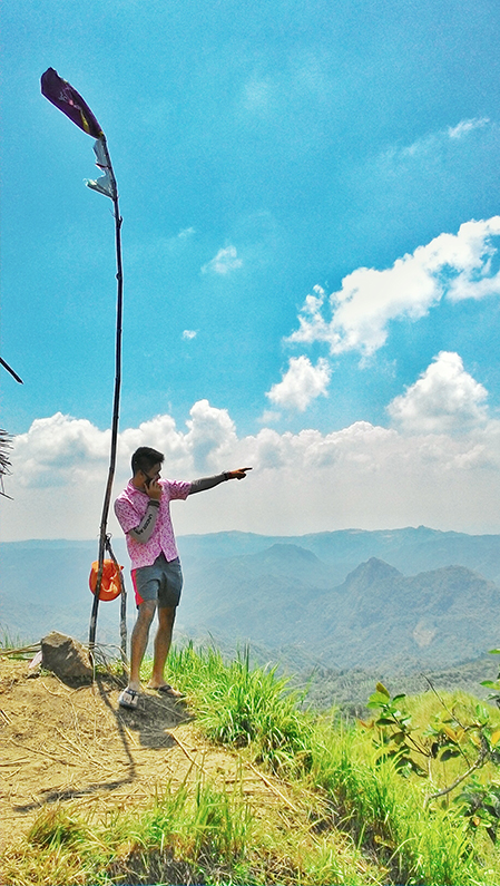 The traveling pink polo reaches Mt. Ayaas!
