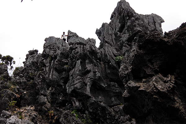 I climb first so I can get some solo shots before the others join me hehe