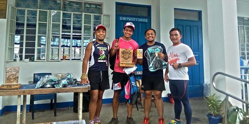 Champion???? With the race organizers.